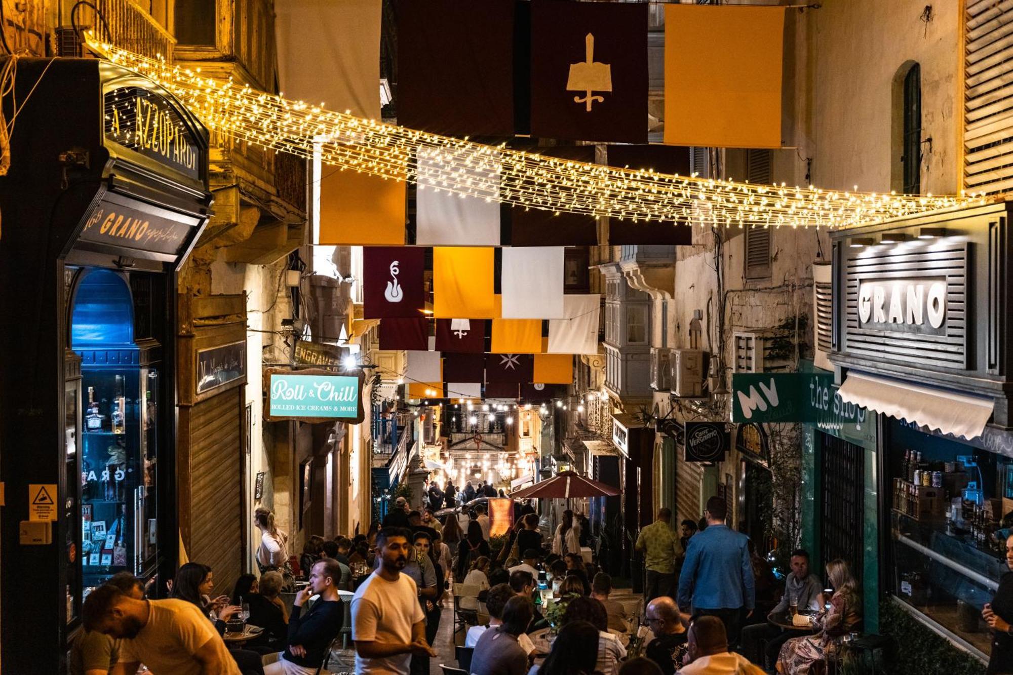 Valletta Waterfront 2 Beds Flat By Arcobnb Ил-Фурияна Екстериор снимка