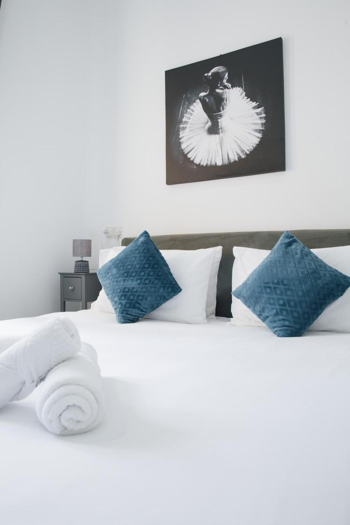 Valletta Waterfront 2 Beds Flat By Arcobnb Ил-Фурияна Екстериор снимка