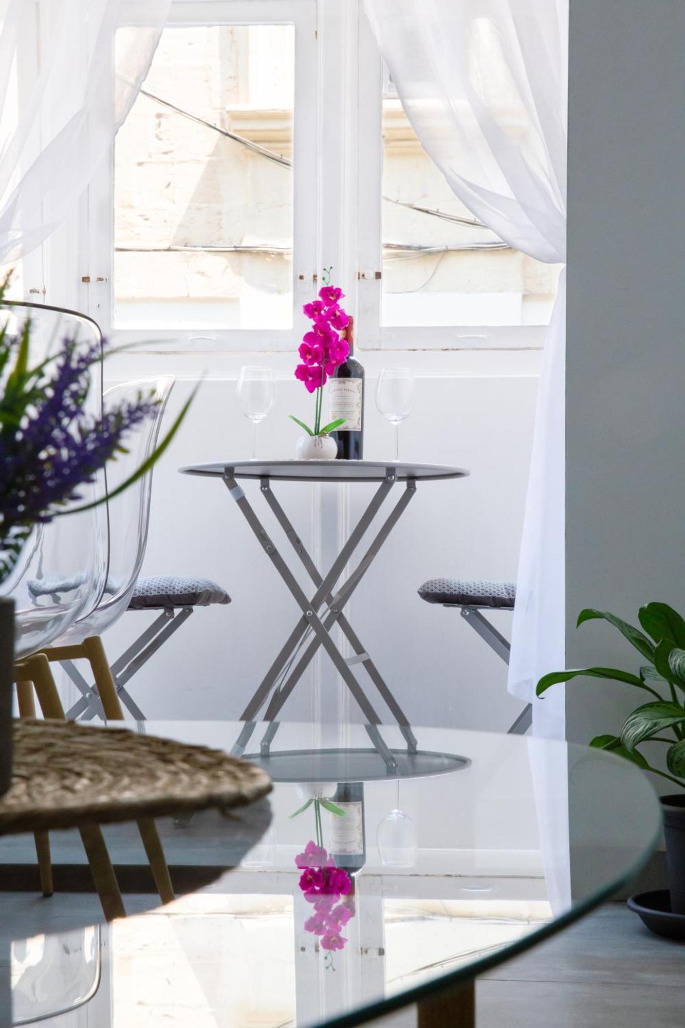Valletta Waterfront 2 Beds Flat By Arcobnb Ил-Фурияна Екстериор снимка